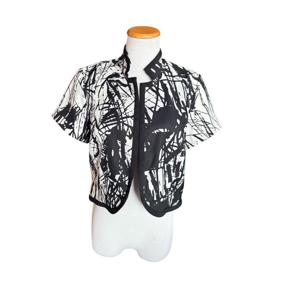 Womens Dress Barn Black & White Chic Abstract Cropped Blazer Jacket - Sz 16